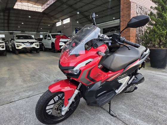 HONDA ADV 